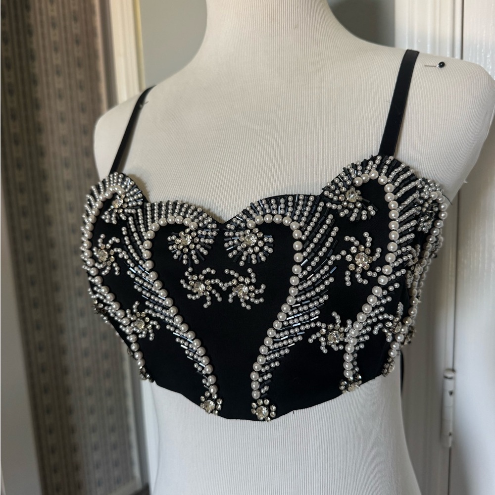 Vintage Express Embellished Black Pearl Bustier Top in size 7/8

Fits a B-DD